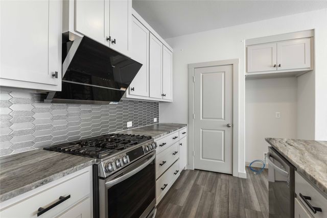 208 Spring Hill Road, Flower Mound, TX 75028