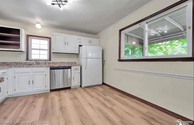 2357 Fisher Street, Melvindale, MI 48122