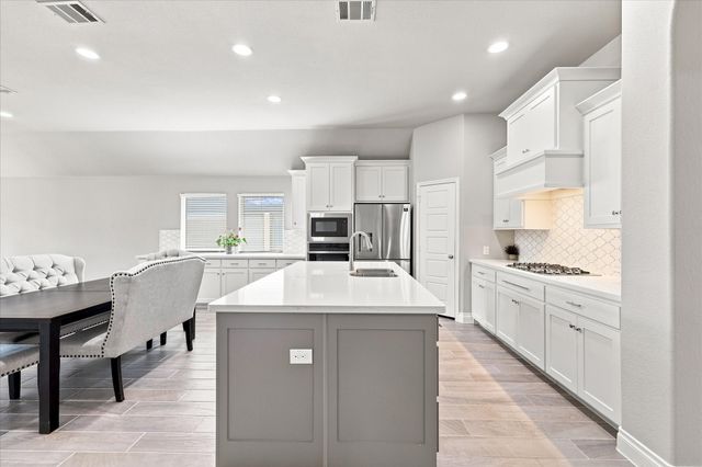 2449 Lazy Dog Lane, Northlake, TX 76247