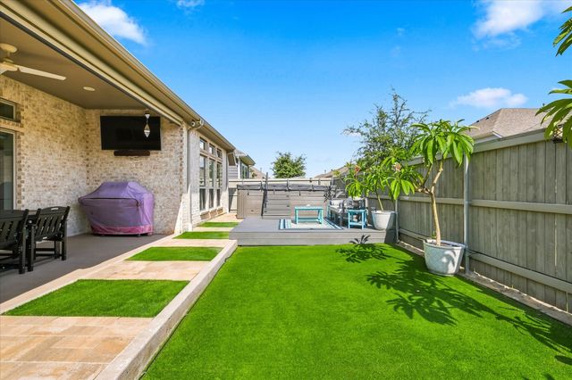 2449 Lazy Dog Lane, Northlake, TX 76247
