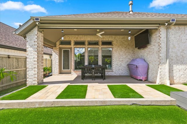 2449 Lazy Dog Lane, Northlake, TX 76247