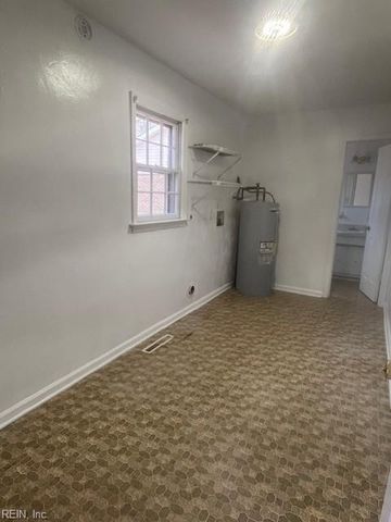 6320 Chestnut Hill RD, Virginia Beach, VA 23464