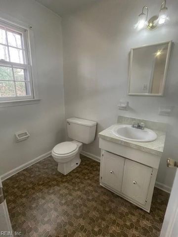 6320 Chestnut Hill RD, Virginia Beach, VA 23464