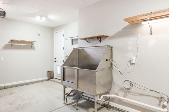 3305 Wolf Tail Loop NE, Rio Rancho, NM 87144