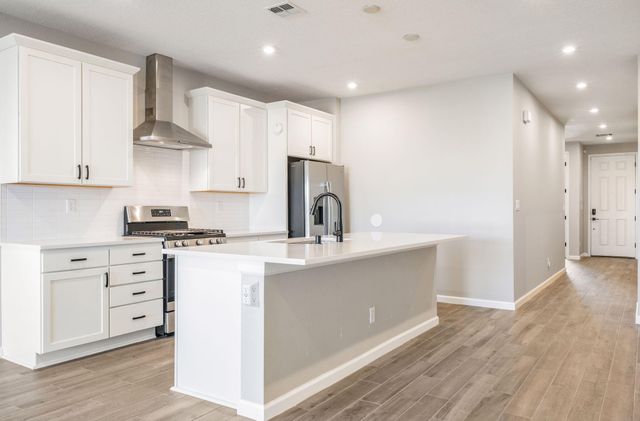 3305 Wolf Tail Loop NE, Rio Rancho, NM 87144