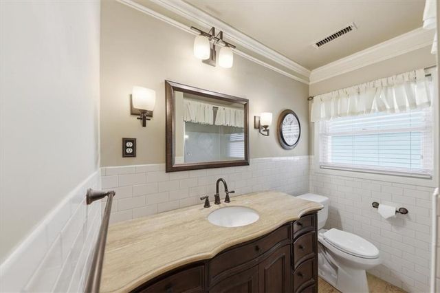 537 Kelly Drive, Marietta, GA 30066