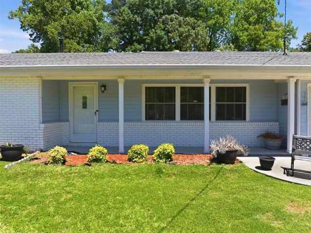 537 Kelly Drive, Marietta, GA 30066