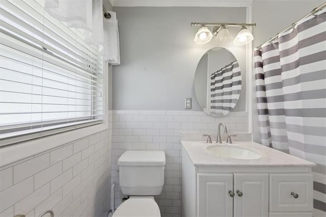 537 Kelly Drive, Marietta, GA 30066