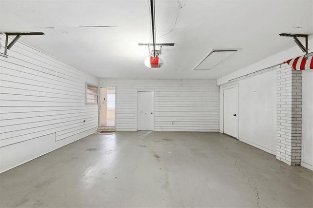 537 Kelly Drive, Marietta, GA 30066