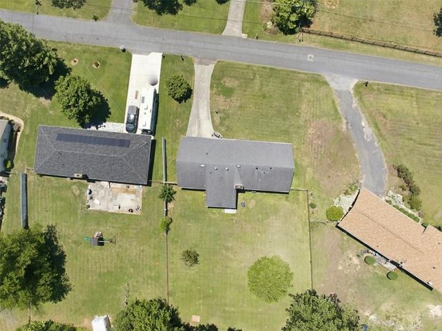 537 Kelly Drive, Marietta, GA 30066