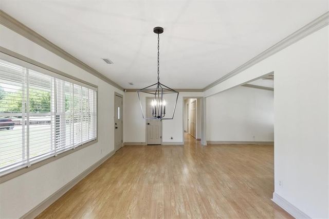 537 Kelly Drive, Marietta, GA 30066