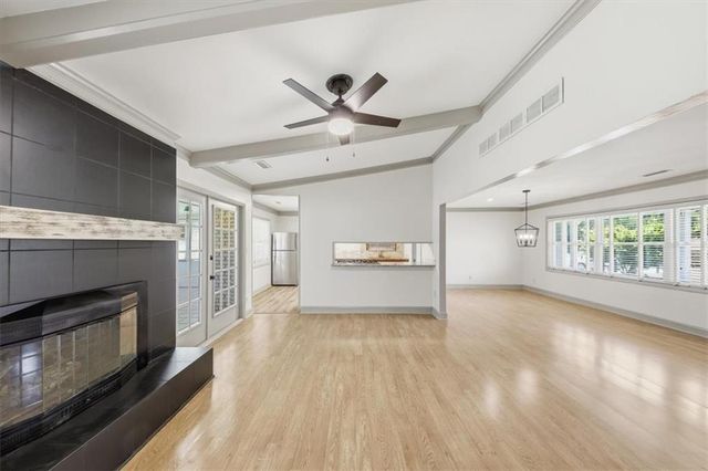 537 Kelly Drive, Marietta, GA 30066