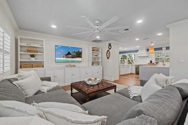 3501 RIVERVIEW BOULEVARD, Bradenton, FL 34205