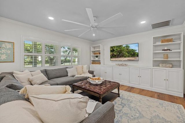 3501 RIVERVIEW BOULEVARD, Bradenton, FL 34205