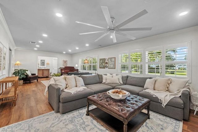 3501 RIVERVIEW BOULEVARD, Bradenton, FL 34205