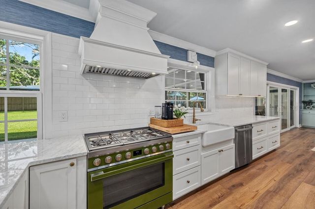 3501 RIVERVIEW BOULEVARD, Bradenton, FL 34205