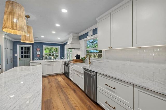 3501 RIVERVIEW BOULEVARD, Bradenton, FL 34205