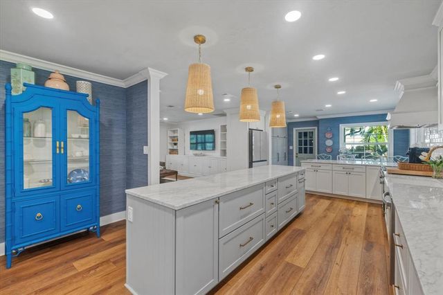 3501 RIVERVIEW BOULEVARD, Bradenton, FL 34205