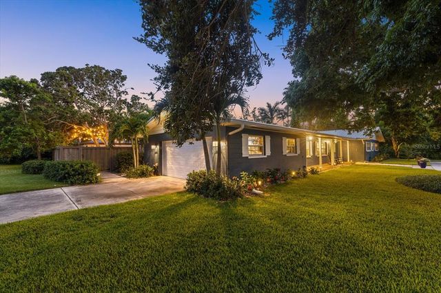 3501 RIVERVIEW BOULEVARD, Bradenton, FL 34205