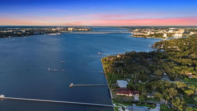 3501 RIVERVIEW BOULEVARD, Bradenton, FL 34205