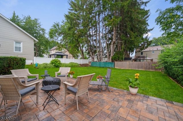 102 Sherwood St, Clifton City, NJ 07013