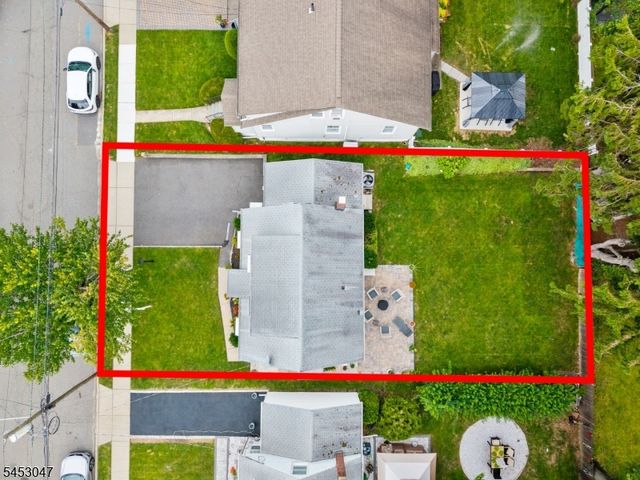 102 Sherwood St, Clifton City, NJ 07013