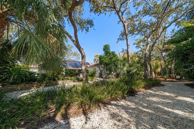 2617 BEAGLE PATH WAY, Palm Harbor, FL 34683