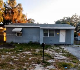 710 52nd St, West Palm Beach, FL 33407