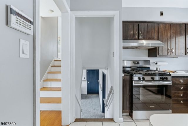 31 Randolph Pl, West Orange Twp., NJ 07052