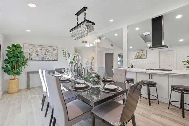 405 S Clara, Santa Ana, CA 92703