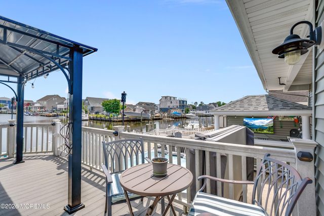 964 Seagull Drive, Lanoka Harbor, NJ 08734