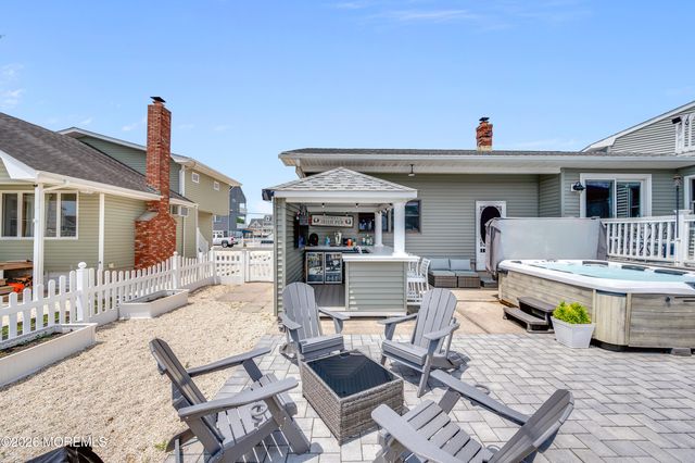 964 Seagull Drive, Lanoka Harbor, NJ 08734