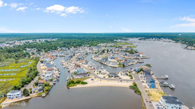 964 Seagull Drive, Lanoka Harbor, NJ 08734