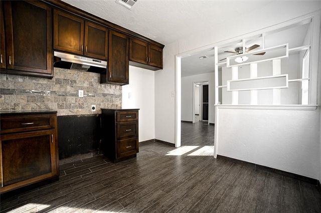 2553 SW Murray Drive, Oklahoma City, OK 73119