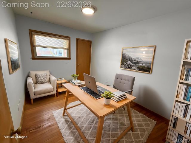 21906 Sunnyside Street, St. Clair Shores, MI 48080