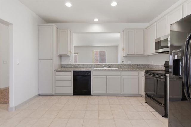 4318 Highbridge Ln, Stockton, CA 95206