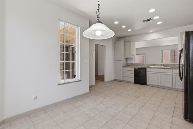 4318 Highbridge Ln, Stockton, CA 95206