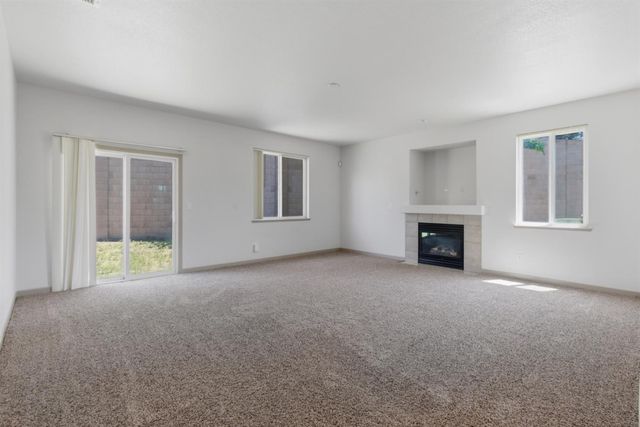 4318 Highbridge Ln, Stockton, CA 95206