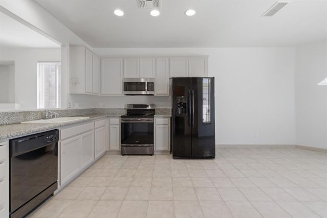 4318 Highbridge Ln, Stockton, CA 95206