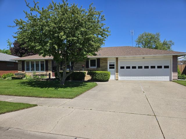 111 David Court, La Porte, IN 46350