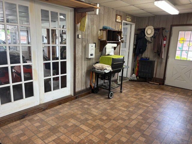 111 David Court, La Porte, IN 46350