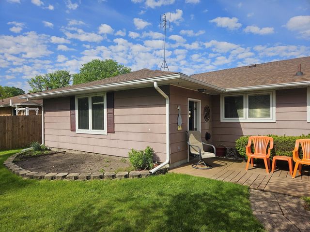 111 David Court, La Porte, IN 46350