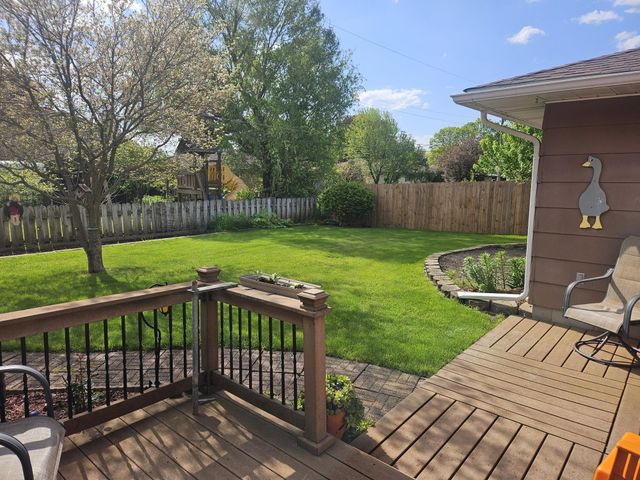 111 David Court, La Porte, IN 46350