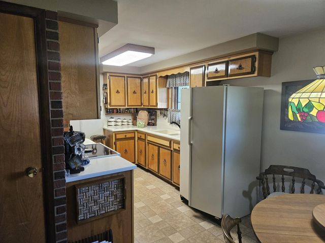 111 David Court, La Porte, IN 46350