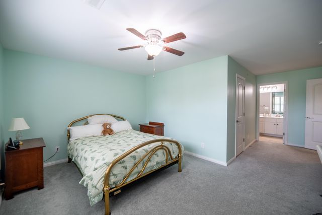 646 Hidden Pine Way, Crescent Springs, KY 41017