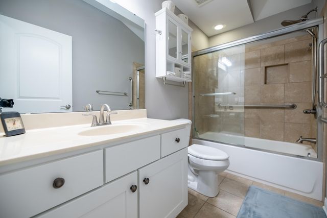 646 Hidden Pine Way, Crescent Springs, KY 41017