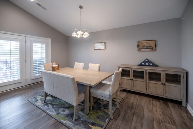 646 Hidden Pine Way, Crescent Springs, KY 41017