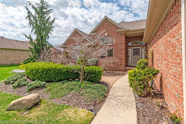 48763 Marberry Drive, Macomb Township, MI 48044