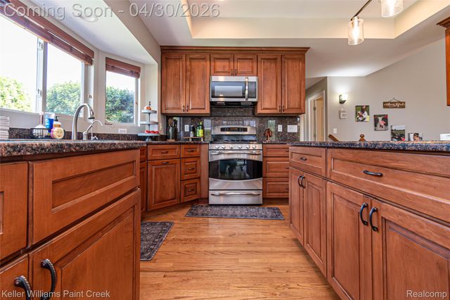 48763 Marberry Drive, Macomb Township, MI 48044