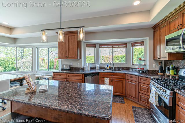 48763 Marberry Drive, Macomb Township, MI 48044